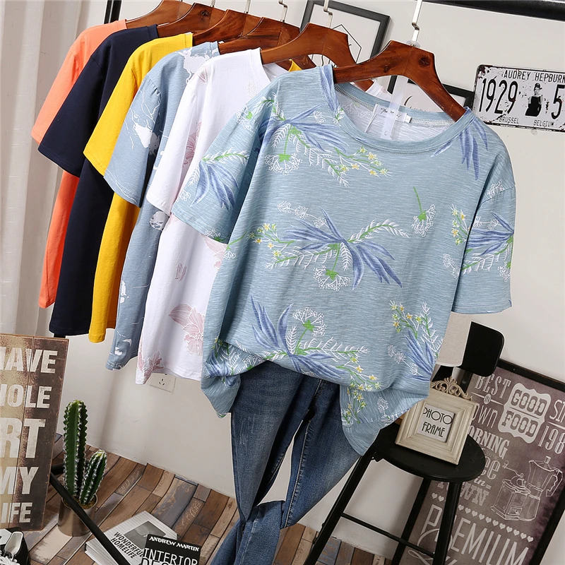 Футболка женская с круглым вырезом коротким рукавом и принтом свободного покроя