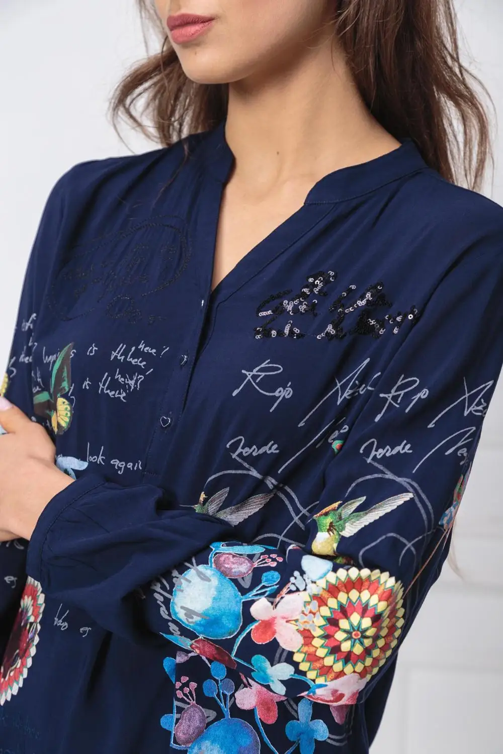 Новая модная испанская блузка DESIGUAL с v-образным вырезом