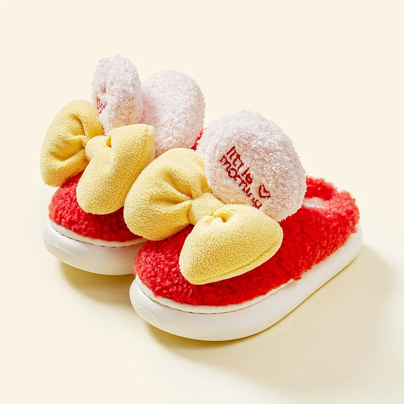 

2021 Home Slippers Kids Fur Slippers Slip on Soft Slippers House Floor Plush Warm Shoes for GIrls Women's slippers SCM010