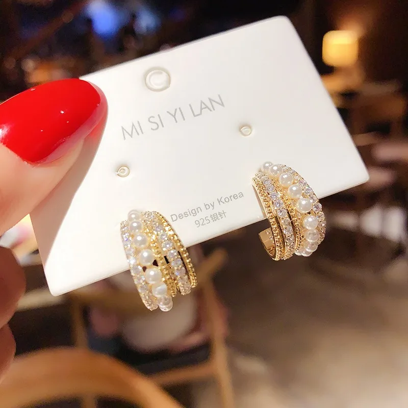 

Korean Style Crystal Flower Imitation Pearl Stud Earrings For Women Girls Sweet Statement Flower Earring Party Jewelry Gifts