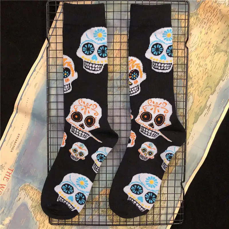 

Socks Men Autumn New Street Men's Skateboard Socks Cactus Puzzle Pineapple Ins Tide Socks Santa Claus Socks for Men Harajuku