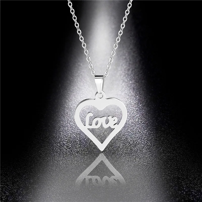 

2021 New Arrival Love Letter Pendant Necklace Steel Name Jewelry Heart Chain Chocker For Women Girls Birthday Wedding Party Gift