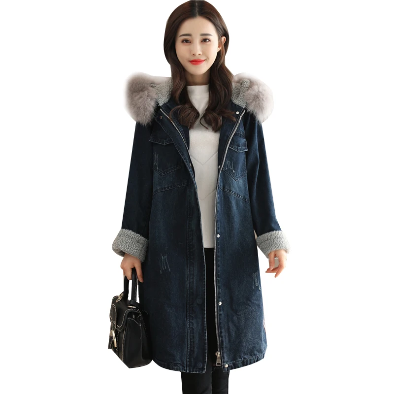 Винтажная длинная джинсовая куртка с большим меховым воротником женское базовое