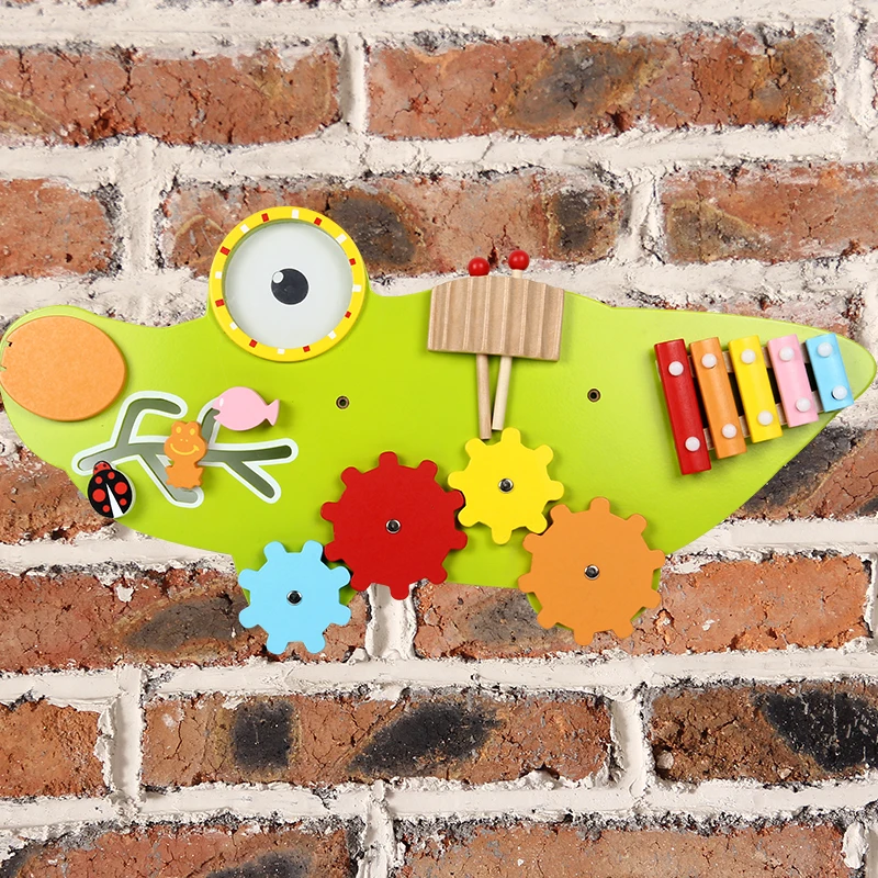 

Colorful Children Wooden Baby Toy Wall Game Music toy Model Building Kits Educational toys Green crocodile Game for kid gear toy