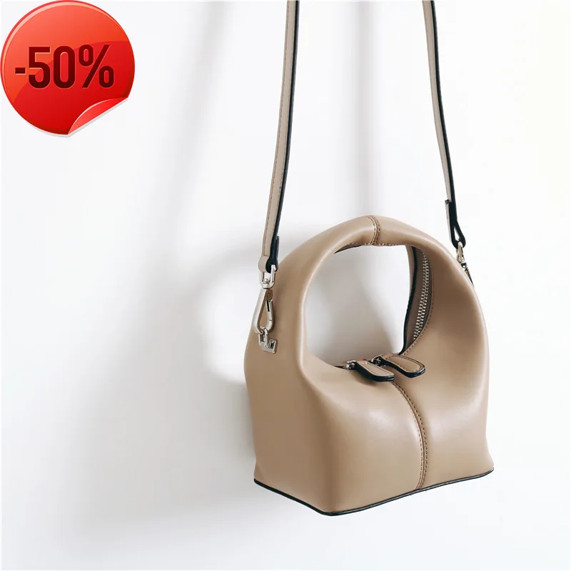 

Shoulder Fashion Female Bags Genuine Leather Small Women Messenger Bag 2021 Dumplings Crossbody Bags for Womens Bolsas Feminina