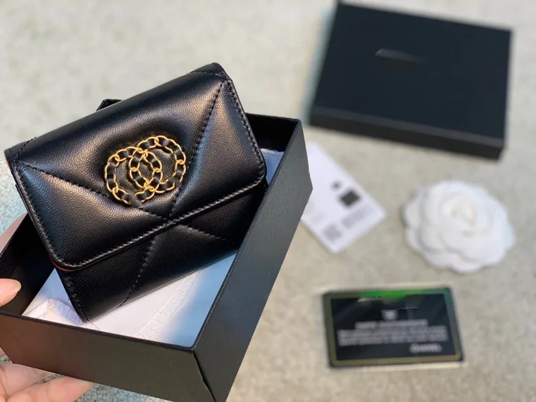 

Women's wallet, standard designer's wallet, new in 2021