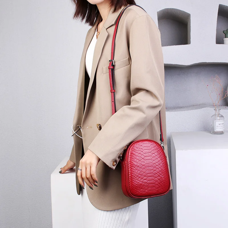 2021 genuine leather womens luxury handbag one shoulder mobile phone bag womens messenger bag new mini cross body bag free global shipping