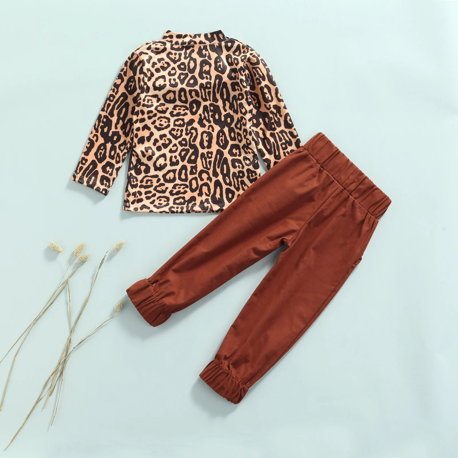 

Kids Girls 2Pcs Fall Spring Outfits Set Long Sleeve Mock Neck Leopard T shirt Tops Solid Color Pants Set Casual Baby Outfits