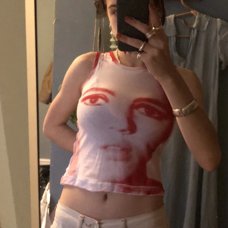 Майка женская укороченная в стиле Харадзюку облегающий топ без рукавов панк