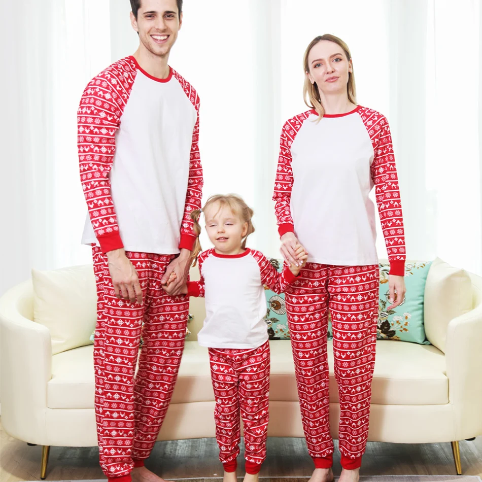 

Joyful Christmas Family Matching Pajamas Set Bottoming Raglan Shirt Mother Father Baby Girl Boy Elk Snowflake Shirt Pants Clothe