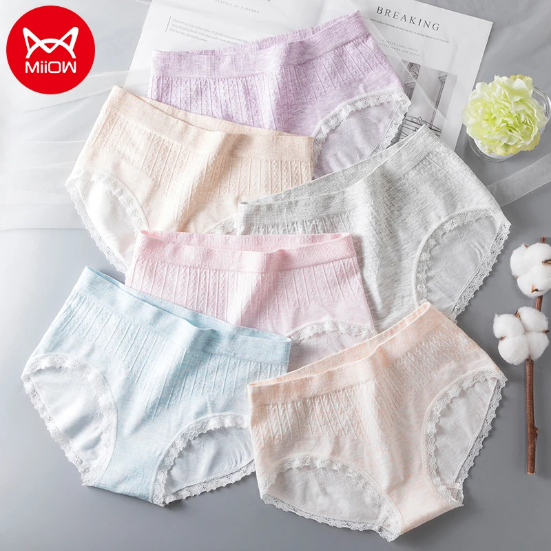 

MiiOW New Women Colored Middle Waist Panties Soft Lace Lady Briefs Stretch Comfortable Breathable Female Underwear Cotton Crotch