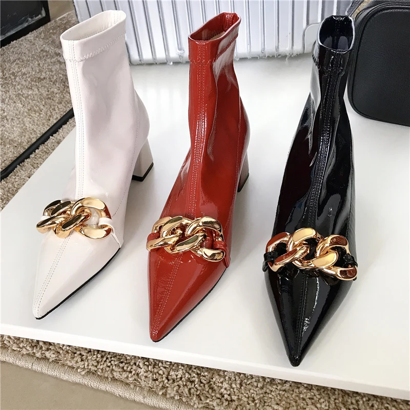 

Fashion Slip On Pointed Toe Women Boots Gold Chain Flats Mid Heeled Gold Metal Short Ankle Boots Woman Shoes Party Dress Shoes