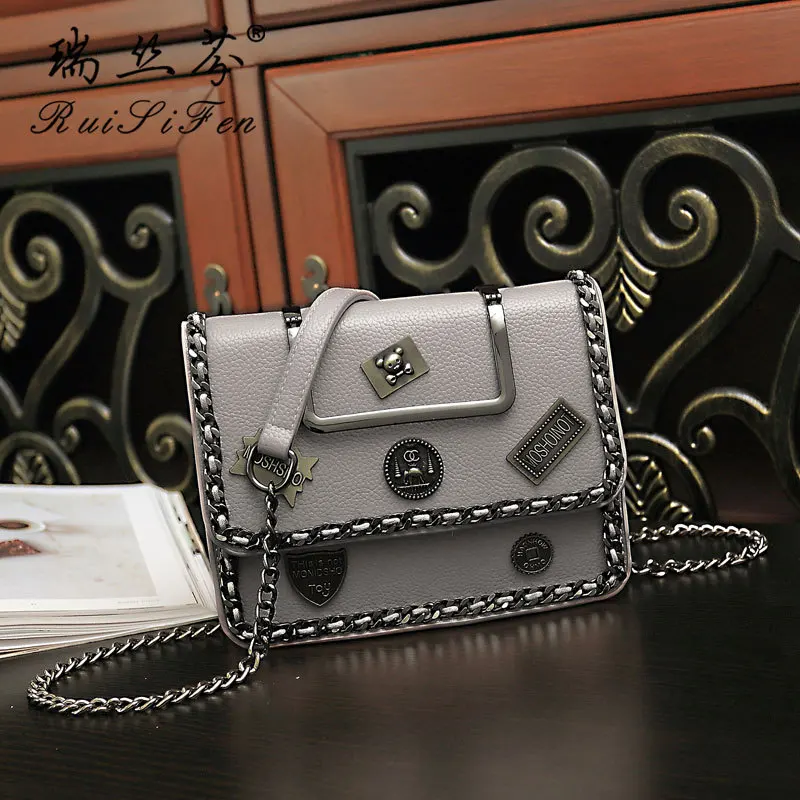 2020 Новая роскошная женская винтажная сумка с заклепками и цепочкой квадратная