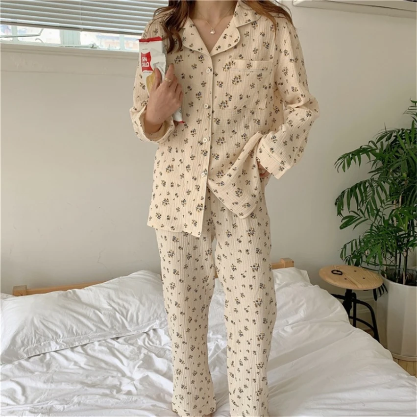 

Ladies Crepe Cotton Two Piece Set Sleepwear Women Pajamas Set Long Pants Long-sleeve Home Set Floral Print Vintage Nightwear