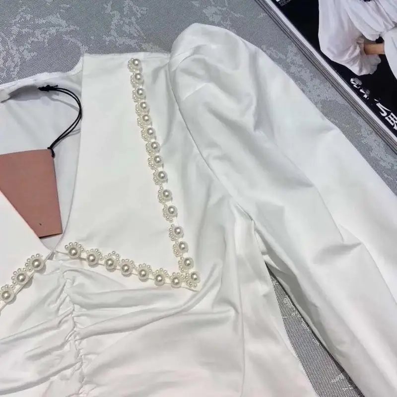 

Runway Retro Pearl Beaded Luxury Women Fall Winter Puff Sleeve Top Sexy V-Neck Ol White Long-Sleeved Shirt 2020 New Clothes