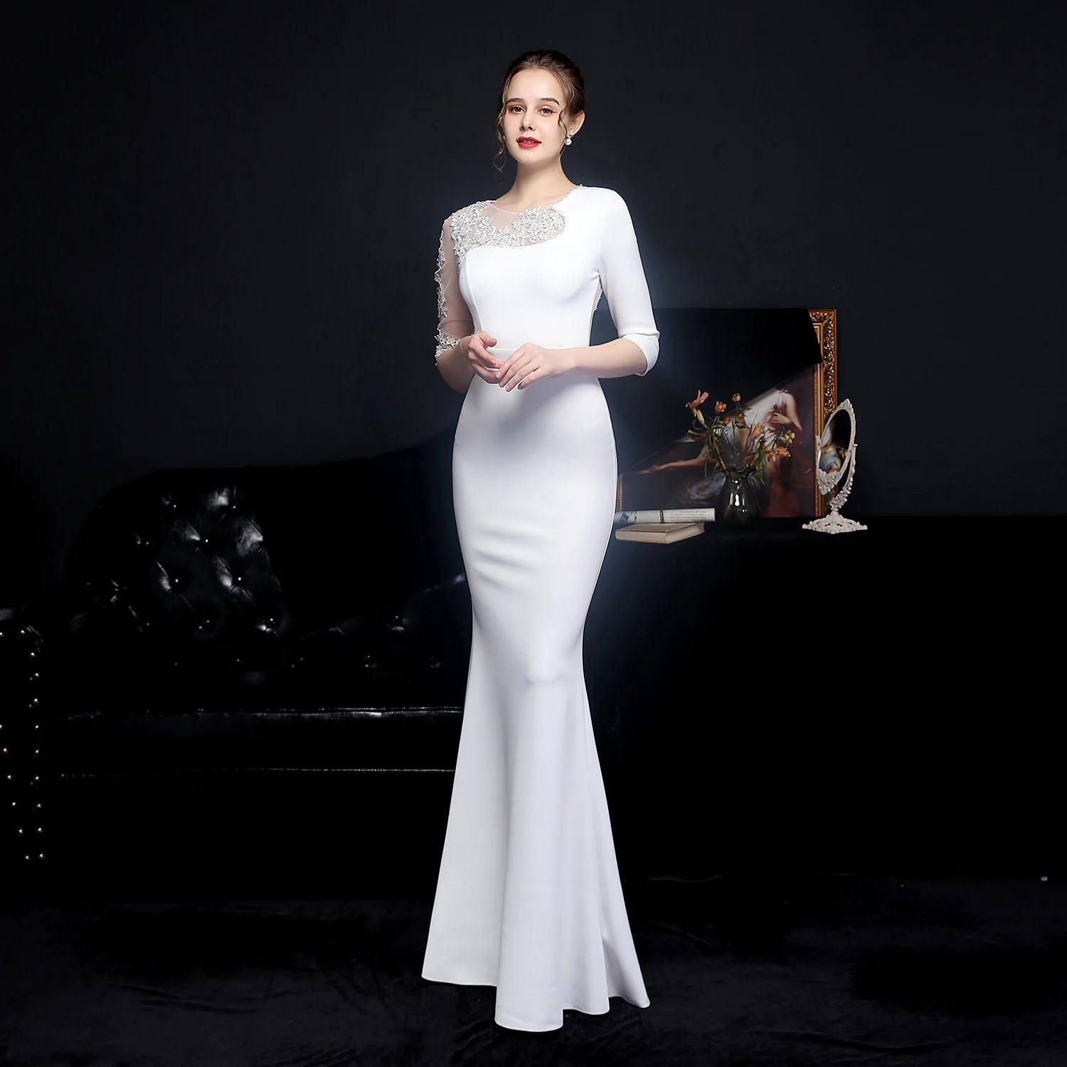 

Full Process Lace And Hot Diamond Toast Dress Bride's Long Sleeved Thank You Banquet Fishtail Evening Dress