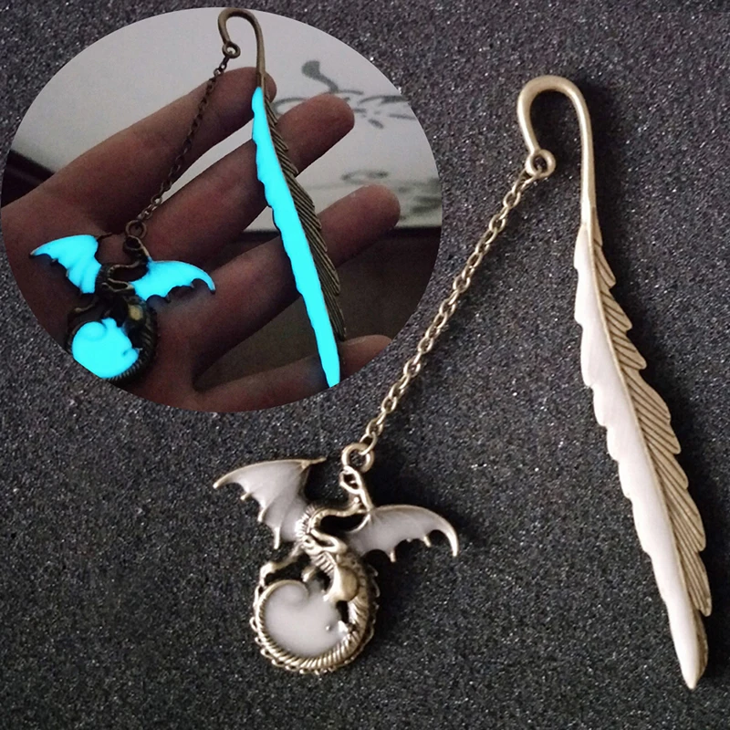 

1Pcs Vintage Bookmark Luminous Feather Dragon Metal Bookmarks Creative Gift Stationery