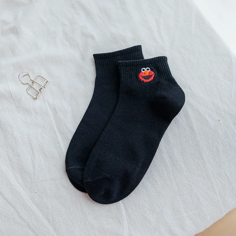 Носки женские хлопковые с мультяшной вышивкой милые однотонные повседневные до