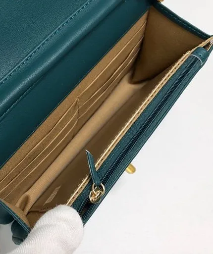 

2020 High quality leather wallet for women luxury leather bag caviar label designer leather bag chain robber bag