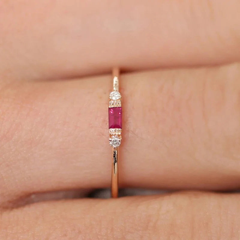 

YPAY 2021 Fashion 925 Sterling Silver Ring Emerald Zircon Ring For Woman Charm Jewelry Gift