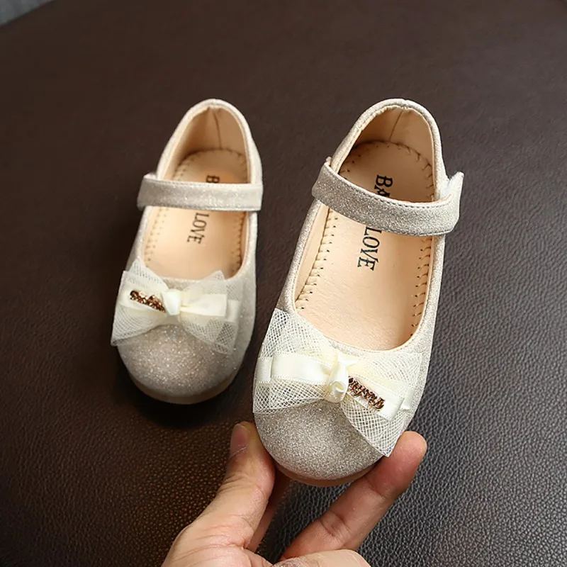 Spring Girls Leather Shoes Children Wedding Dance Shoes Baby Flats Shoes Lace Bow Glitter Bling Princess Soft Soled Shoes