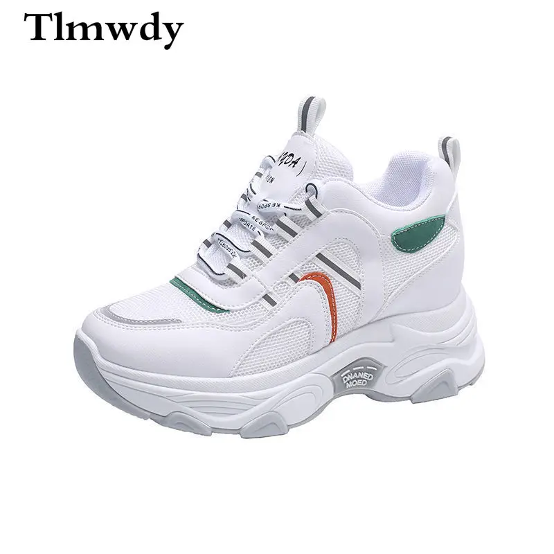 

2021 New Fashion Women's Shoes Women's Comfortable Sneakers Spring Breathable Mesh Casual Shoes Lace-up Luminous Platform Shoes