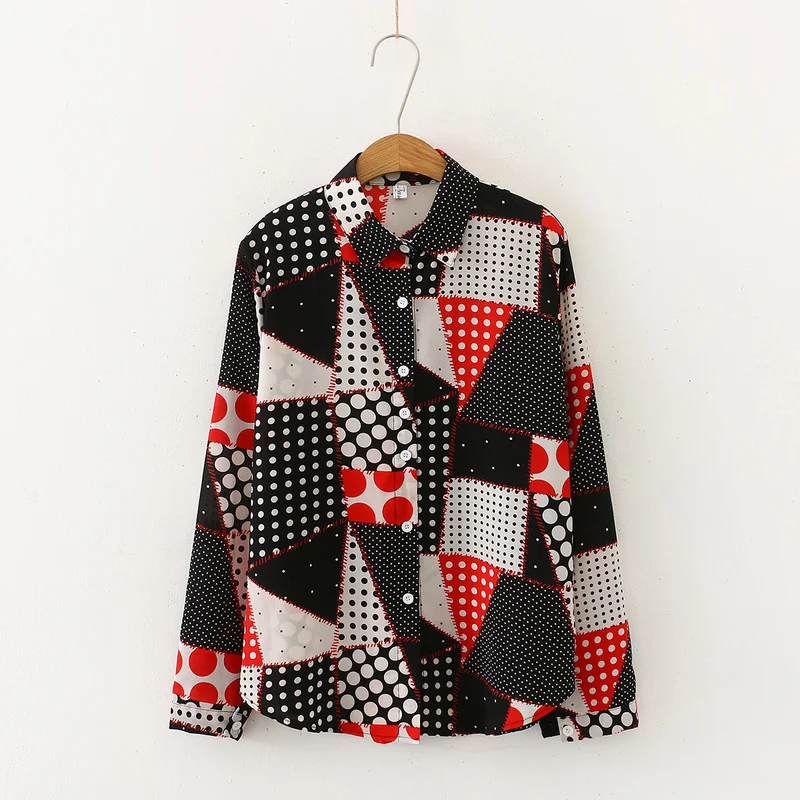 Женская атласная шелковая блузка в горошек черная с длинным рукавом и отложным