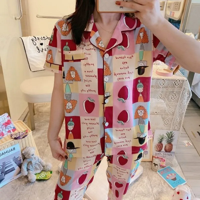 

Summer Cartoon Girl Strawberry Print Women Pajamas Set Short Sleeve Cardigan Pyjamas 2 Piece Suit Female Lapel Home Sleepwear