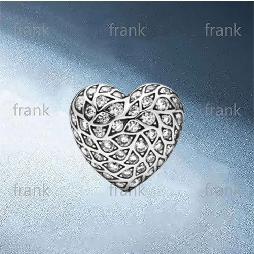 

298568C01 Sparkling Pattern Heart Single Stud Earring