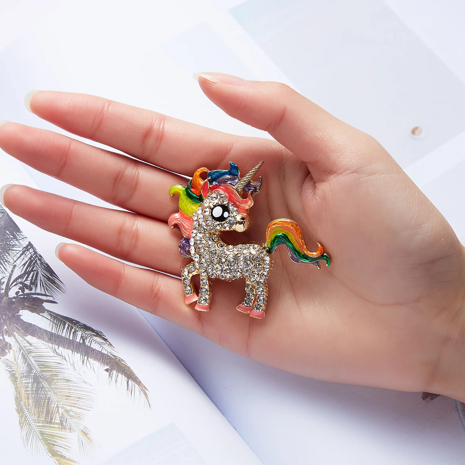 Rinhoo Rainbow Color Rhinestone Horse Brooches For Women Animal Cute Cat Koala Lovely Hedgehog Pet Party Jewelry Gift Lapel Pins images - 6