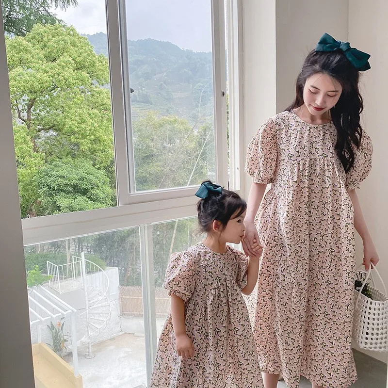 

2020 summer parent-child dress mother and daughter round neck chiffon floral puff sleeve dress