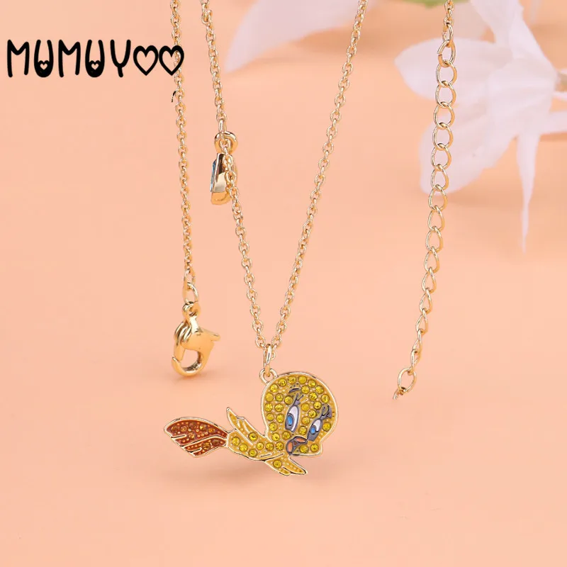 

SWA Original Fashion Jewelry High Quality Charm Cute Little Yellow Duck Crystal Pendant Canary Time Necklace Women's Gift