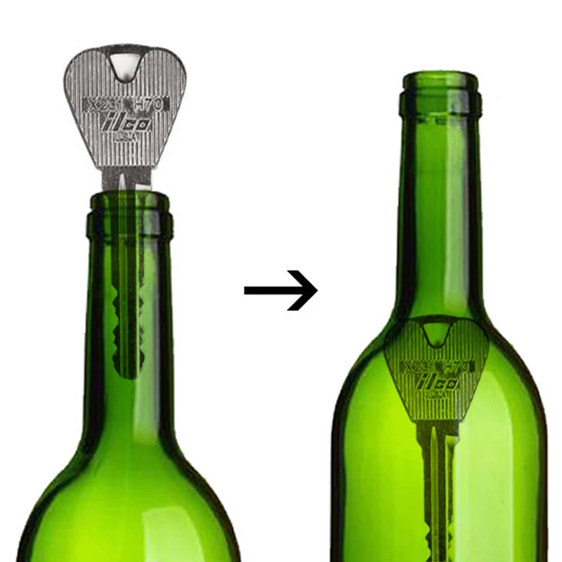 

2pc magic trick toy keys into the bottle key will be deformed through the bottle, the decompression magic toy performance props