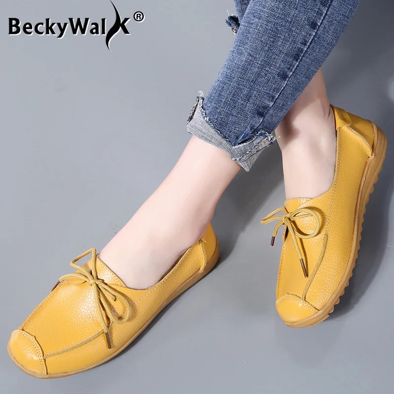 Женская обувь из натуральной кожи на плоской подошве лоферы без застежки весенне