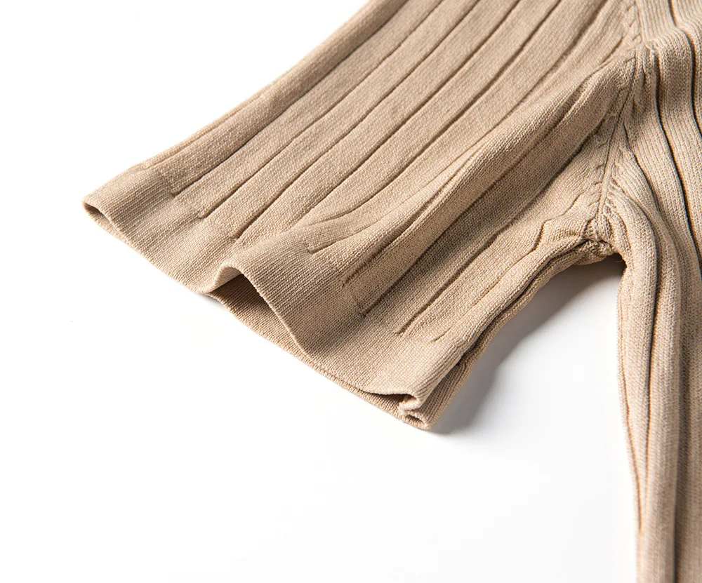 Качественные летние платья из вискозы с отложным воротником однотонные вязаные