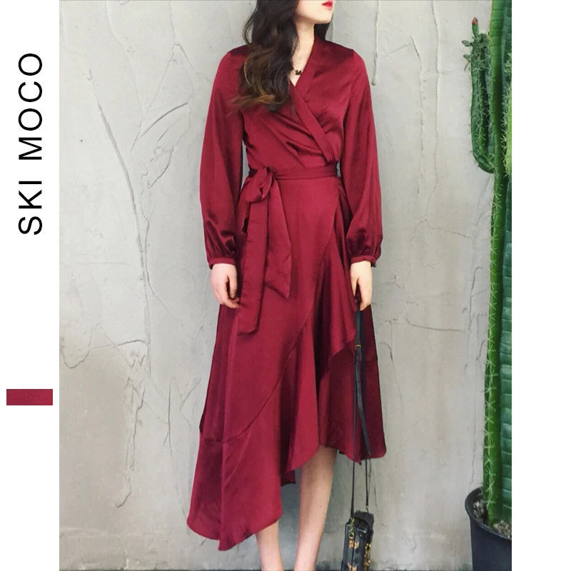 Женское длинное платье с поясом винтажное ассиметричное сатиновое бордового