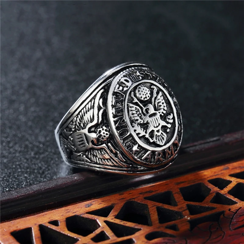 

Wholesale Large Russian Flag National Emblem Eagle Ring For Men.Punk Style Gold Color Stainless Steel Wedding Band Women Luxury