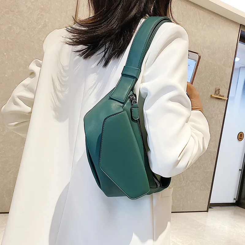 Сумка поясная женская из искусственной кожи многофункциональная черная 2020 |