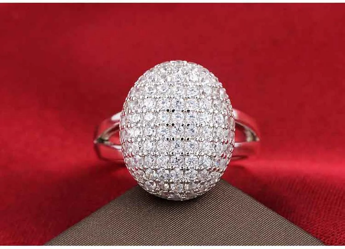 

Женское кольцо из серебра 925 пробы, с фианитом