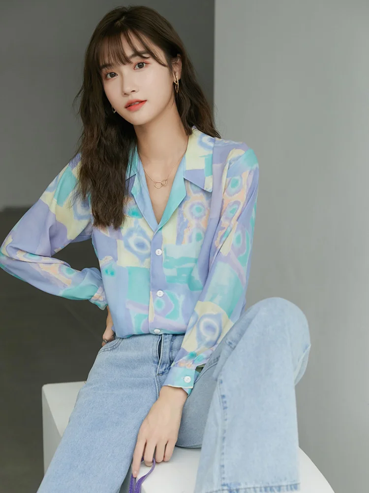 

Womens Printed Retro Long-sleeved Casual V-neck Shirt Temperament All-match Single-breasted For Female Top E947