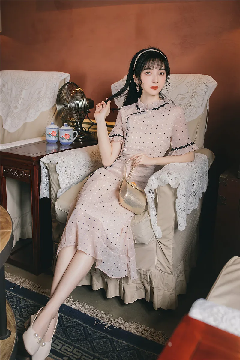 

2020 new fashion women's clothing Mandarin Collar Short Dot Vintage women dress