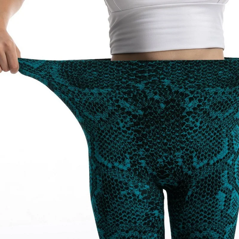 

Ladies Fashion Snake Pattern Jacquard High Stretch Leggings Comfortable Breathable Hip Cropped Pants Slim Pants Pencil Pants