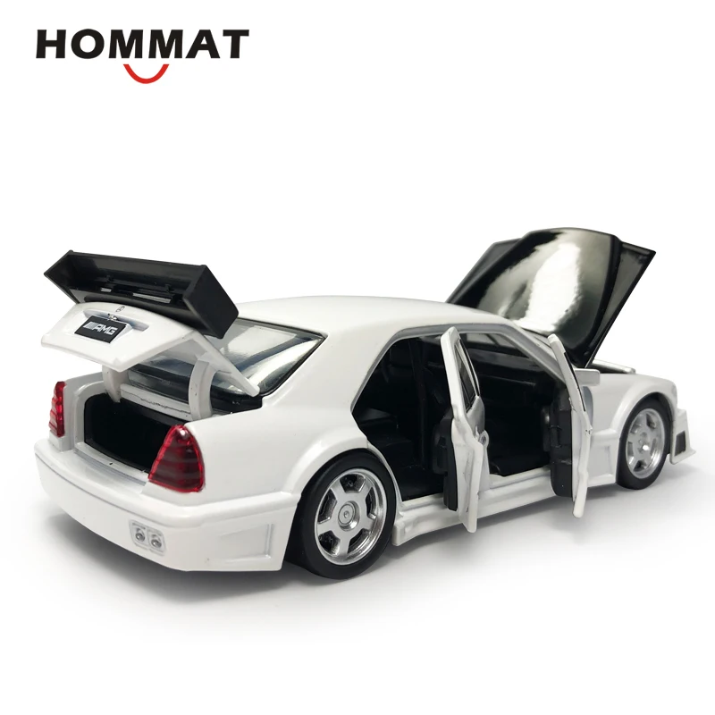 HOMMAT 1:32 Mercedes C-class AMG черная модель автомобиля литая под давлением игрушка подарок