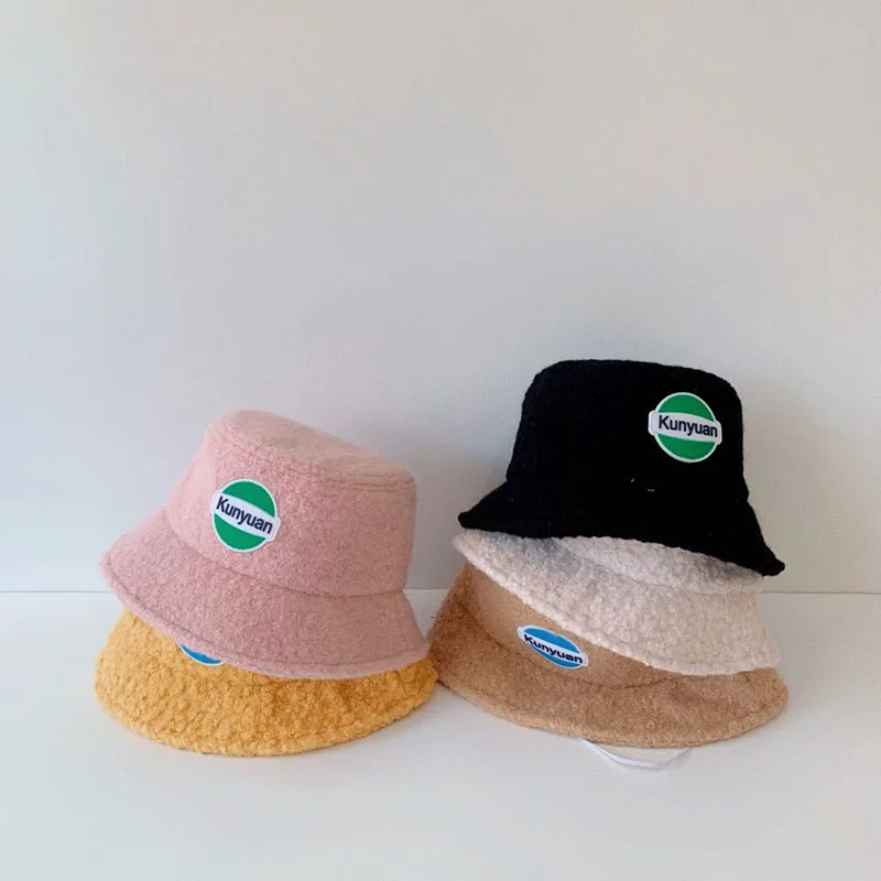 

2021 Korean children lamb hair basin hat autumn and winter embroidery round standard warm fisherman hat boys girl 2-6years
