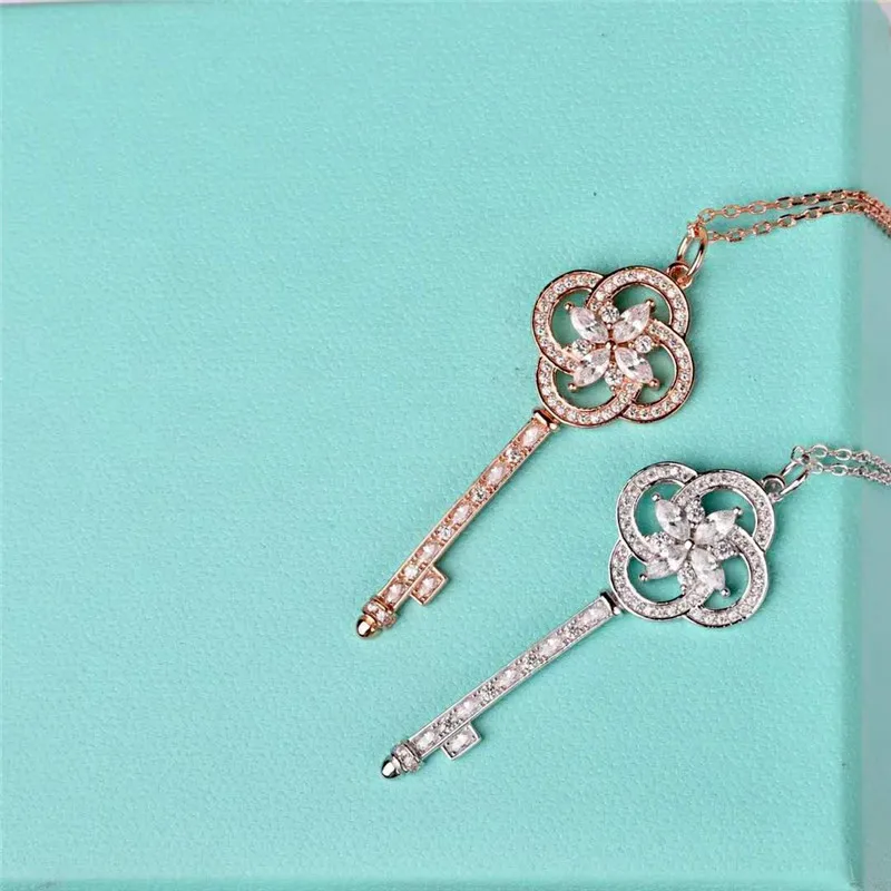 

The classical charm full Zircon Windmill flowers Key pendant accessories S925 Clavicle chain Necklace Ladies Valentine Day gift