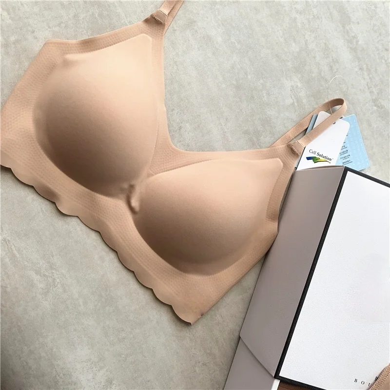 

Women's Underwear Such As Zero Bondage No Trace No Steel Ring Gathered Quantum Fashion Sports Bra Set