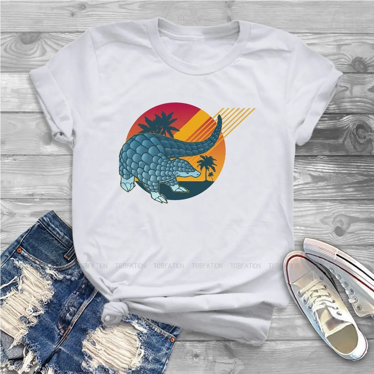 Футболка женская с принтом тиски Майами | Женская одежда