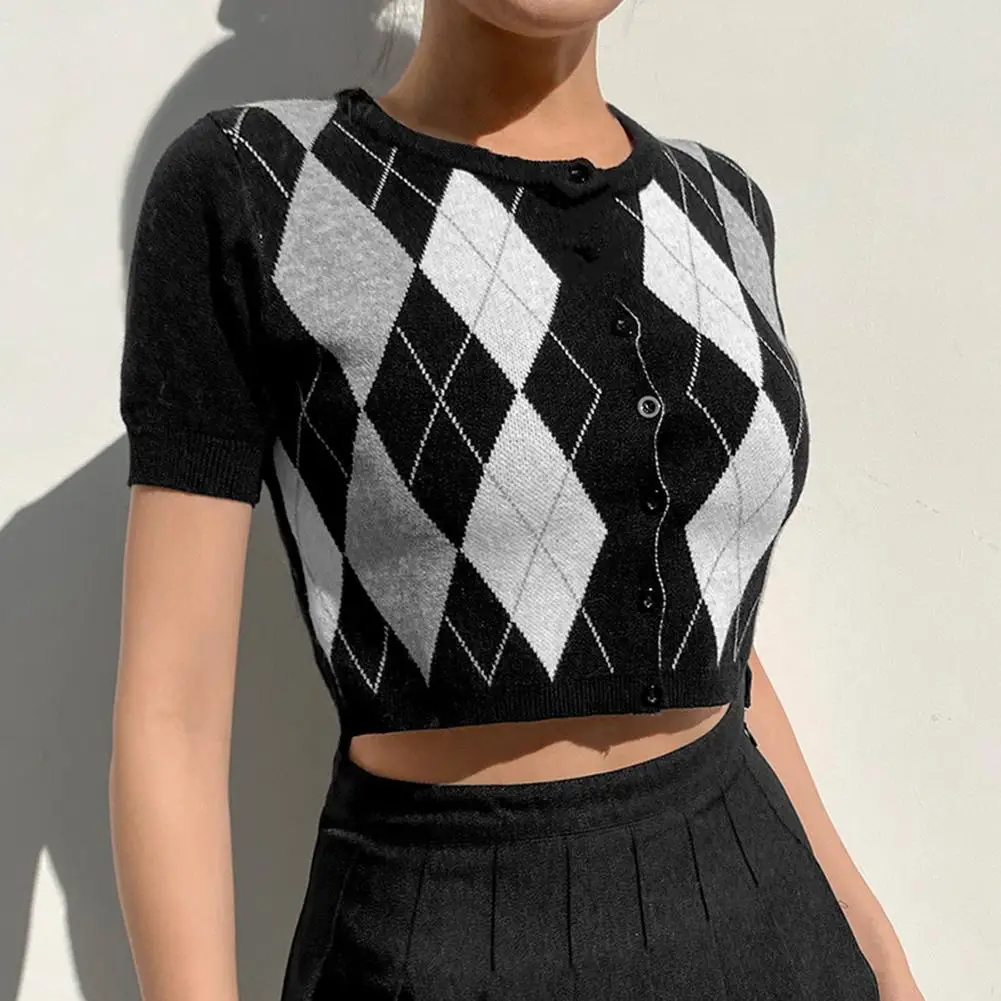 

lady knitting T-shirt diamond lattice print Short tops British style Woolen cloth Cropped O-collar woman button Cardigan T-shirt