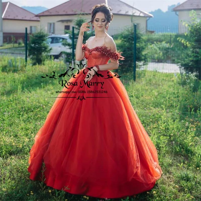 

Red 3D Floral Crystal Arabic Prom Dresses 2020 A Line Off Shoulder Feather Plus Size Cheap Formal vestidos de fiesta de noche