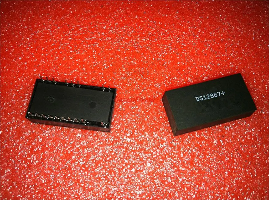 1 шт./лот DS12C887 DS12887 DIP 18 19 в наличии|ds12887| |